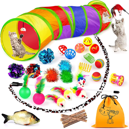 32 Piece Cat & Kitten Variety of Toys